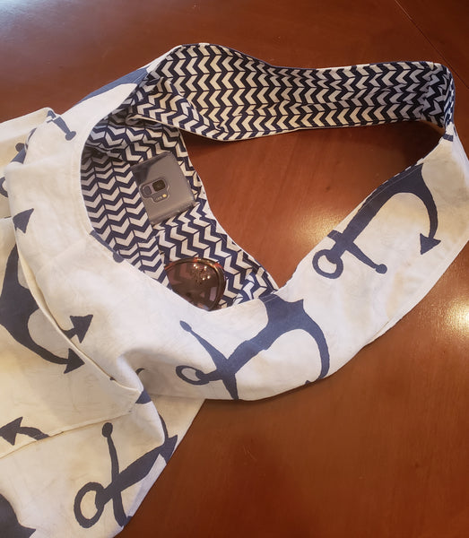 Hobo Bag - Navy Boat Anchors on White Reversible to Blue & White Chevron